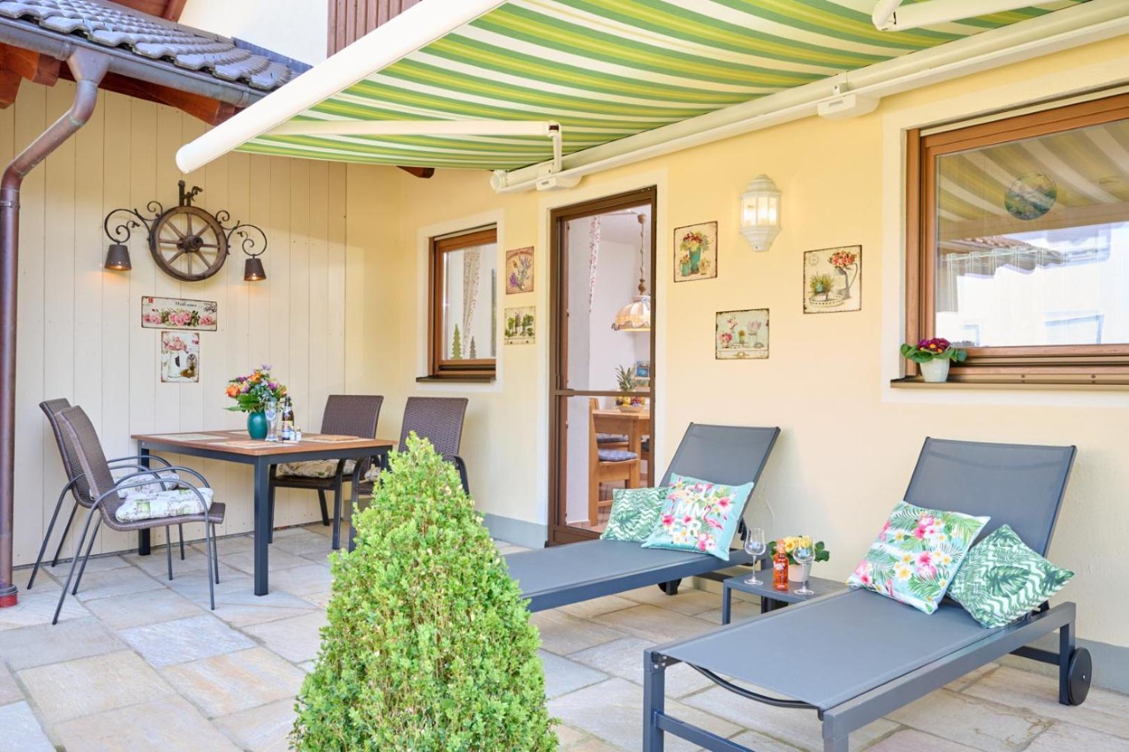 Alpenappartement Traumzeit - Pool / Eigene Terrasse / Garten 基姆湖畔贝尔瑙 外观 照片
